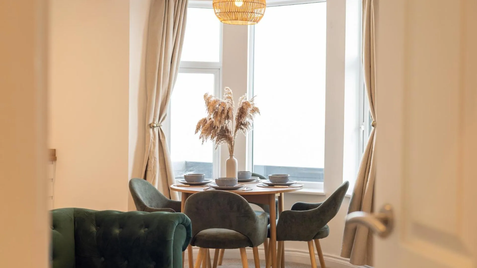 Apartment 4, King'S Court Scarborough